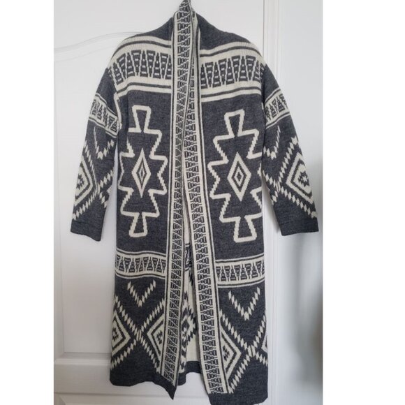 Long sleeve Cardigan Made in Italy Alpaca and Wool EUC - Picture 3 of 7